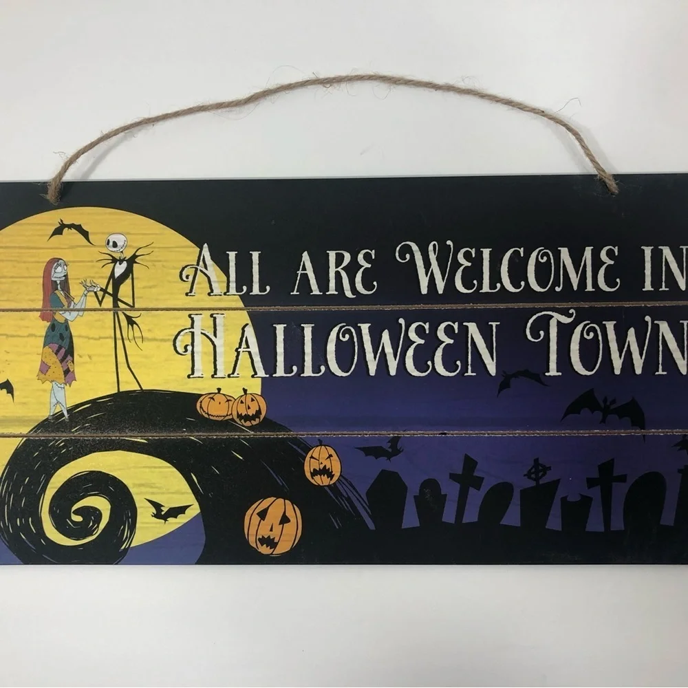 Hanging Sign “Nightmare B4 Christmas”